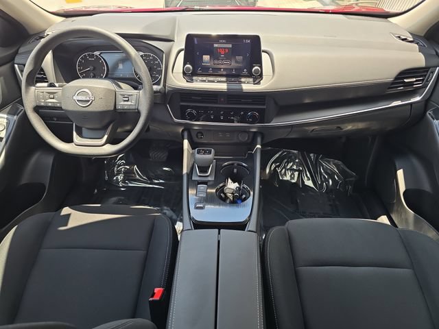 Used 2026 Nissan Rogue S FWD image 11