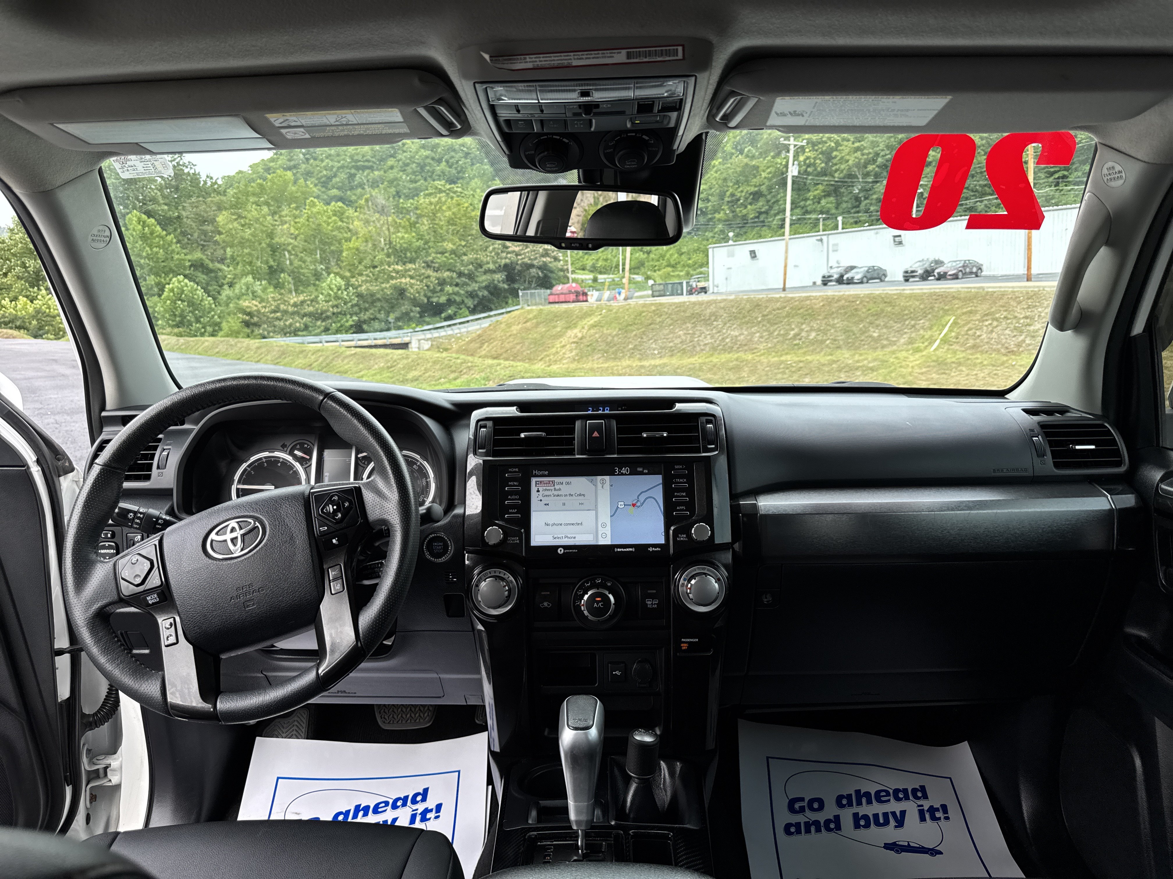 Used 2020 Toyota 4Runner TRD Off-Road Premium w/ Moonroof Package AWD/4WD image 12