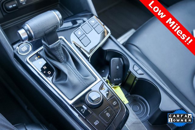 Used 2024 Kia Sportage EX image 19