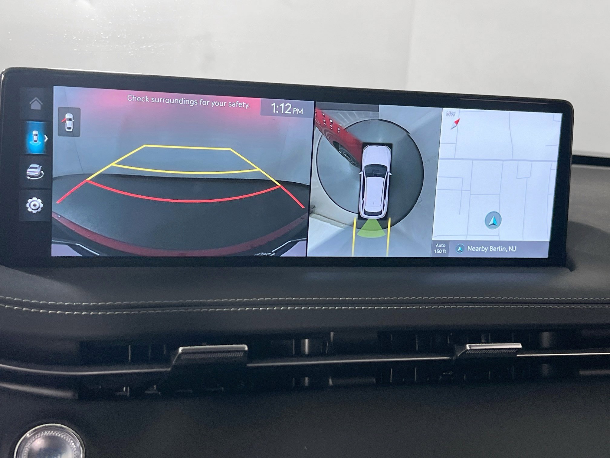 Used 2025 Genesis GV70 3.5T Sport w/ Sport Advanced Package image 14