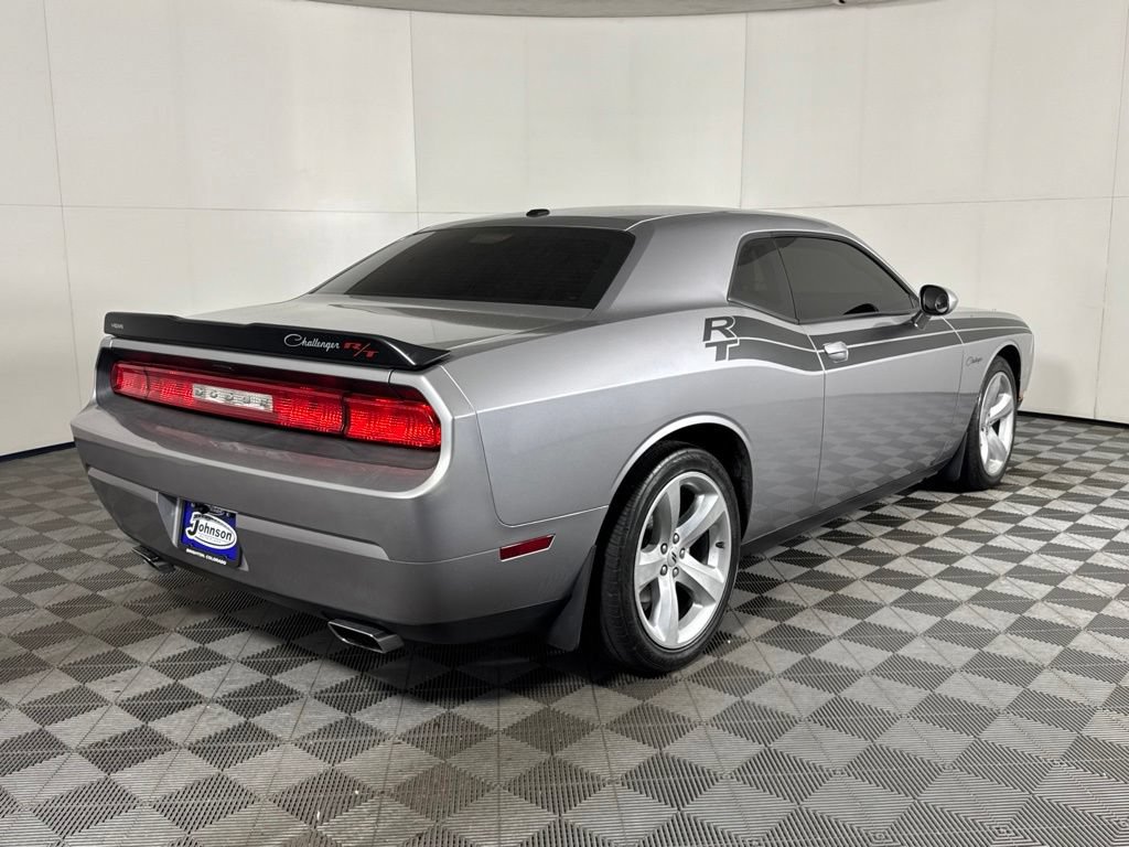 Used 2014 Dodge Challenger R/T w/ Sound Group II RWD image 8