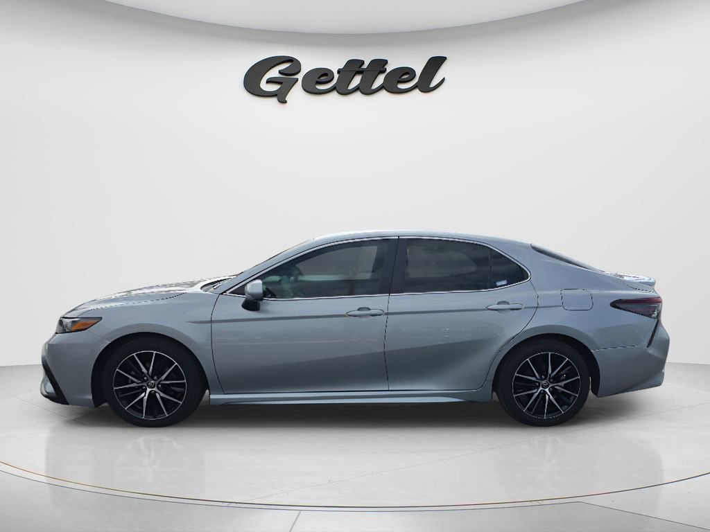Used 2021 Toyota Camry SE FWD image 8
