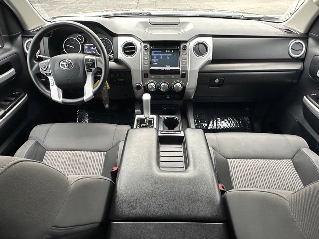 Used 2016 Toyota Tundra SR5 w/ SR5 Upgrade Package AWD/4WD image 34