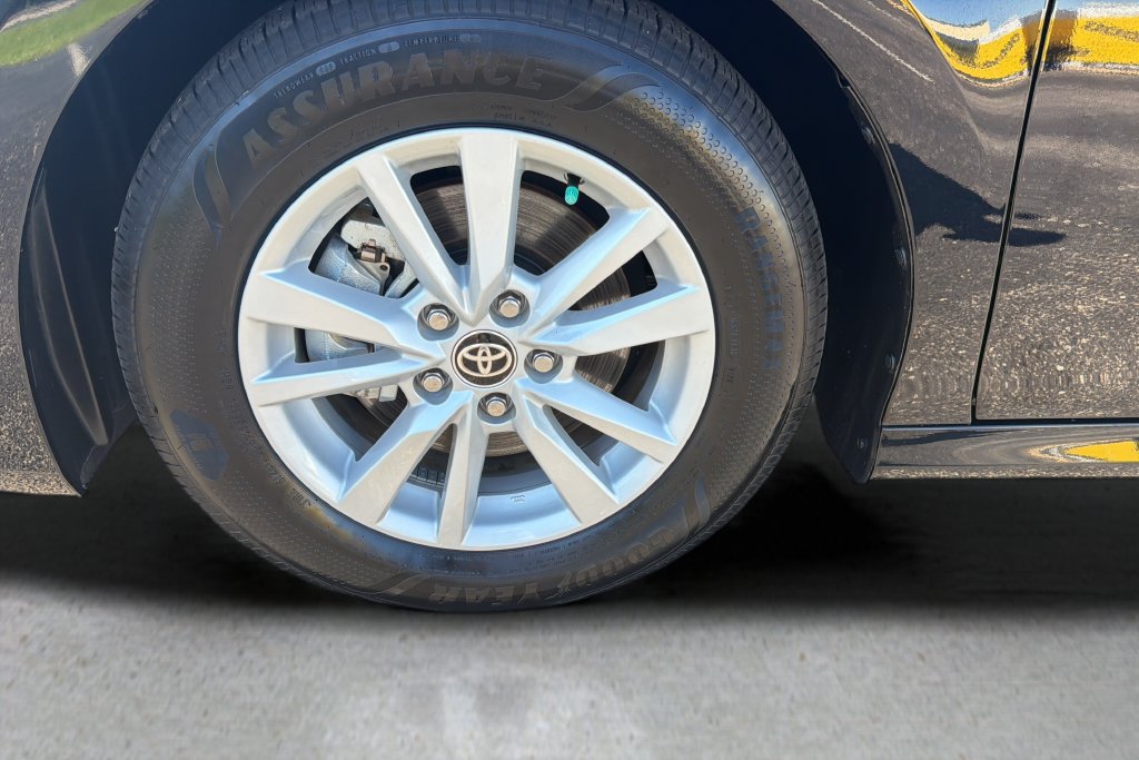 Certified 2026 Toyota Camry LE FWD image 9