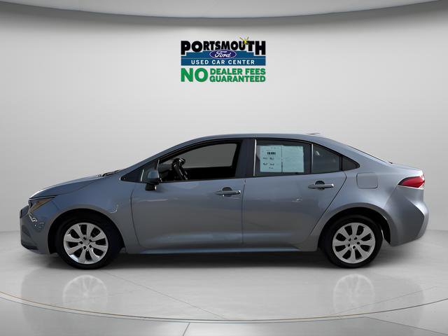 Used 2023 Toyota Corolla LE image 2