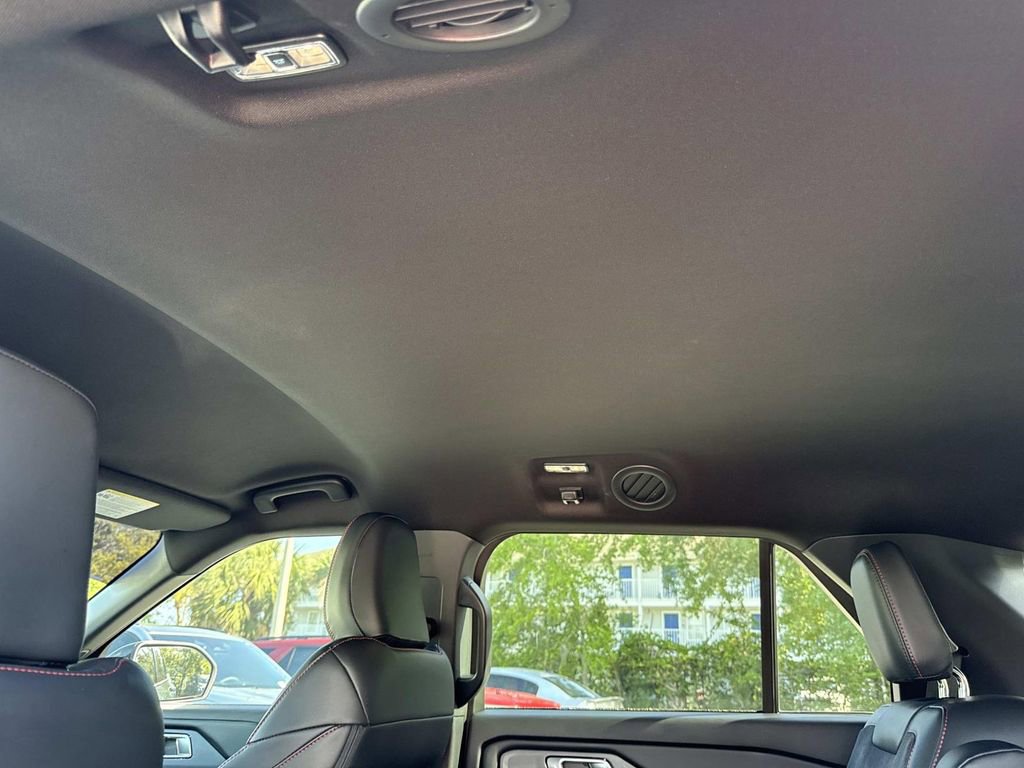 Used 2025 Ford Explorer ST RWD image 22