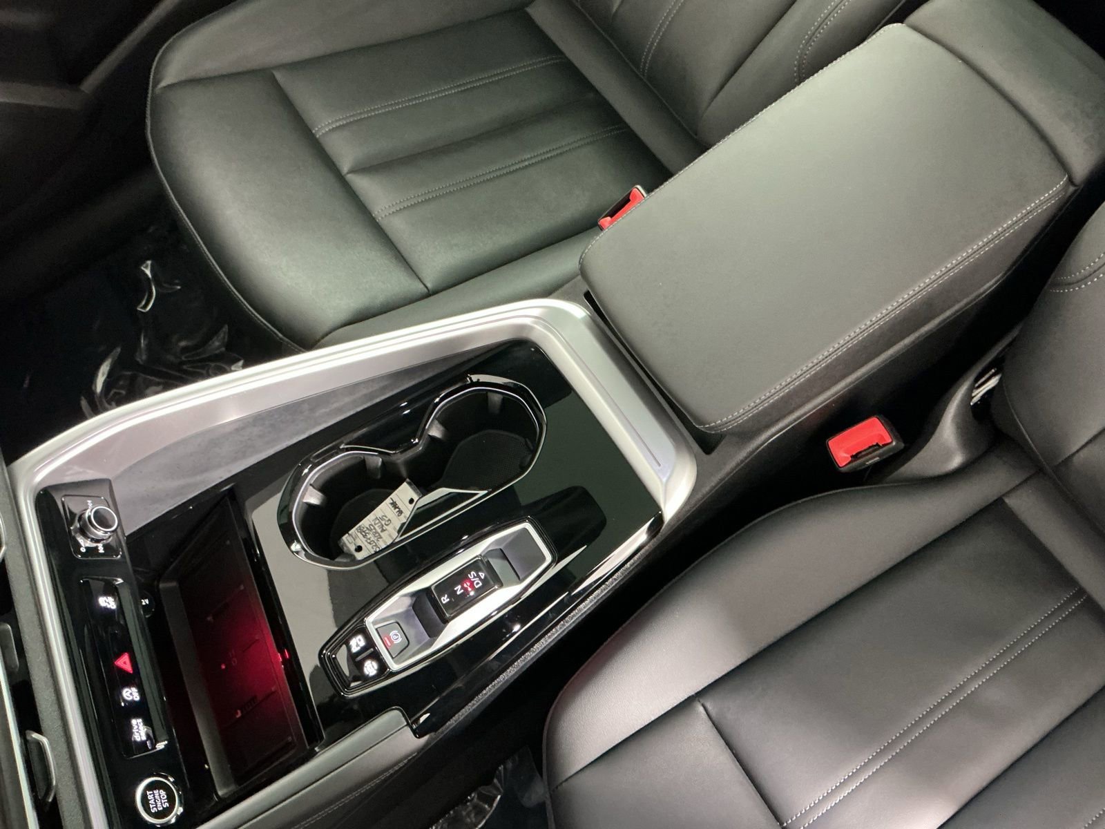 Certified 2025 Audi Q5 Premium Plus w/ Premium Plus image 16