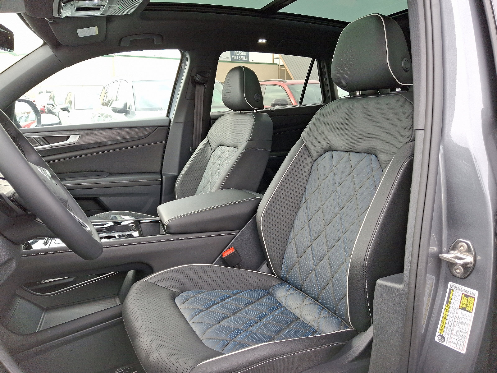 New 2025 Volkswagen Atlas Cross Sport SEL Premium R-Line image 9
