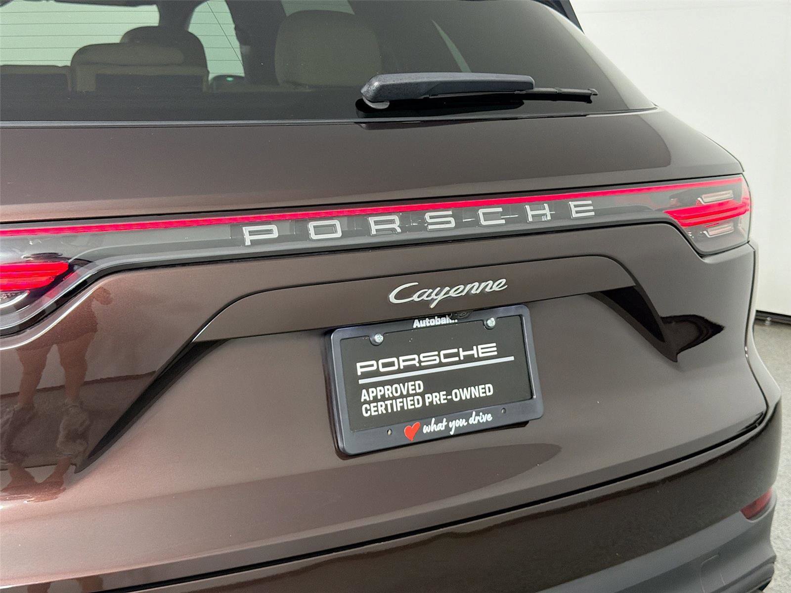 Certified 2022 Porsche Cayenne GTS AWD/4WD image 17