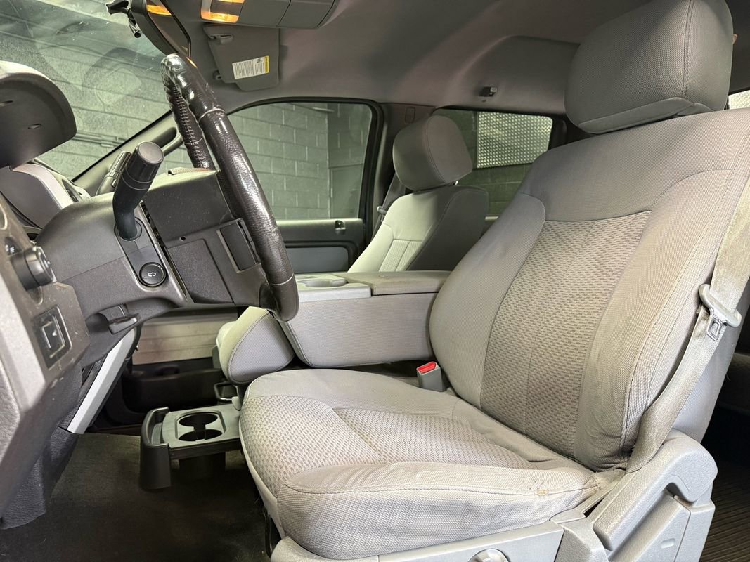 Used 2012 Ford F150 XLT w/ XLT Chrome Pkg AWD/4WD image 9