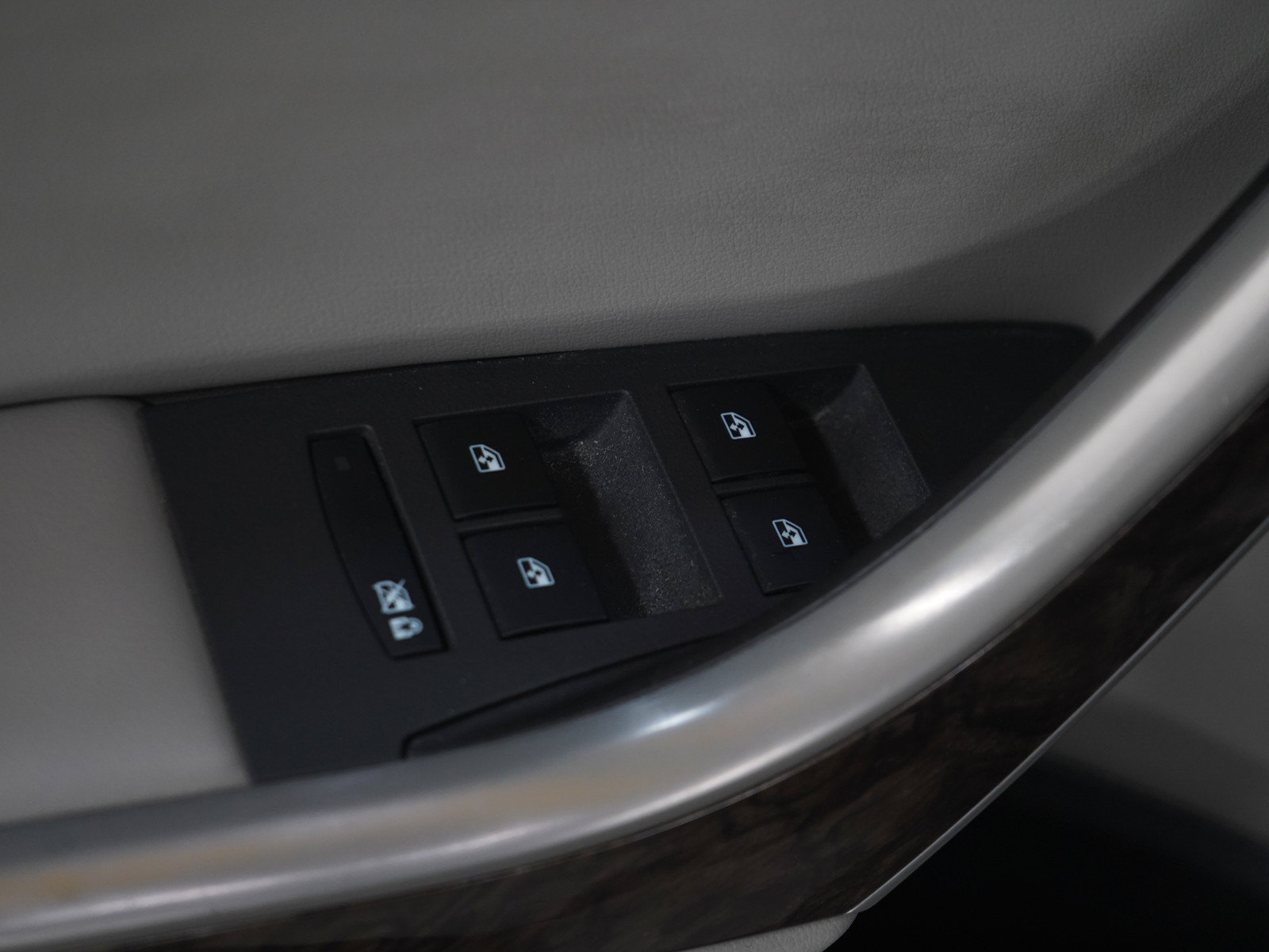 Used 2013 Buick Verano Convenience FWD image 20