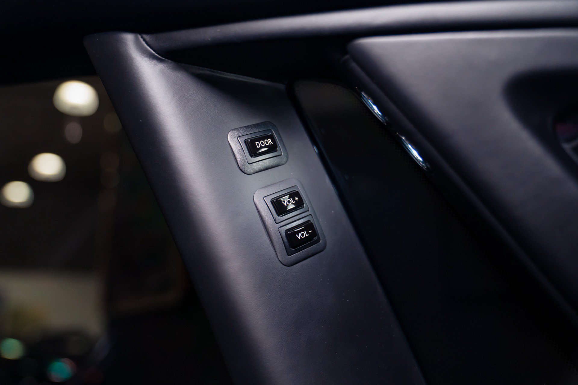 Used 2020 Rolls-Royce Phantom Sedan RWD image 21