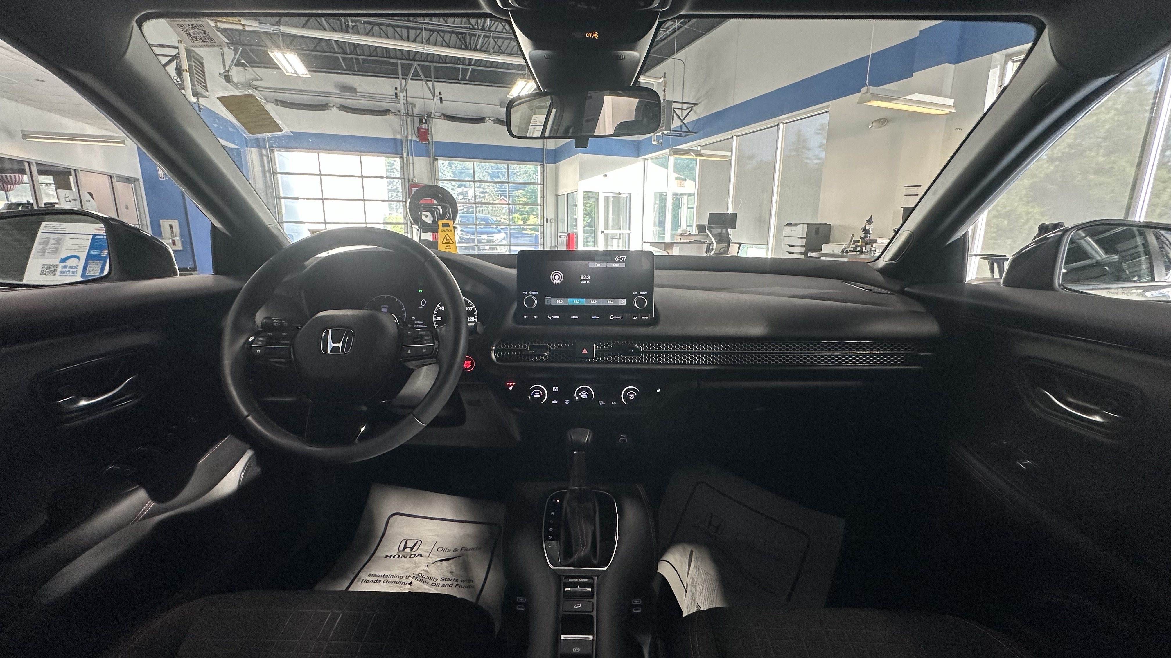 Used 2024 Honda HR-V Sport image 18