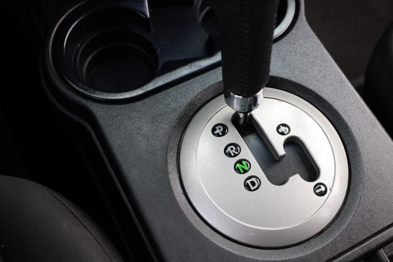 Used 2011 Mitsubishi Endeavor LS AWD/4WD image 33