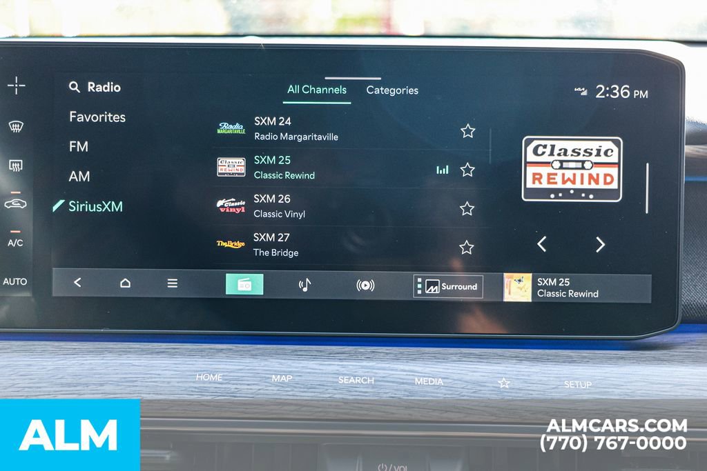 Used 2024 Kia EV9 Land image 47