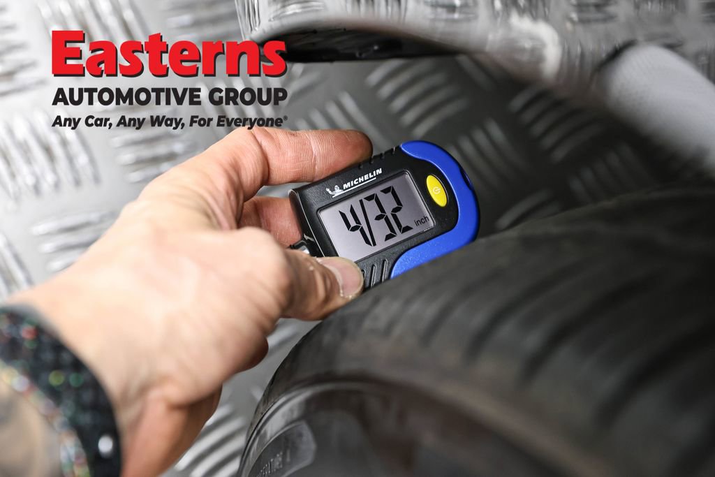 Used 2023 Tesla Model 3 Standard Range image 23