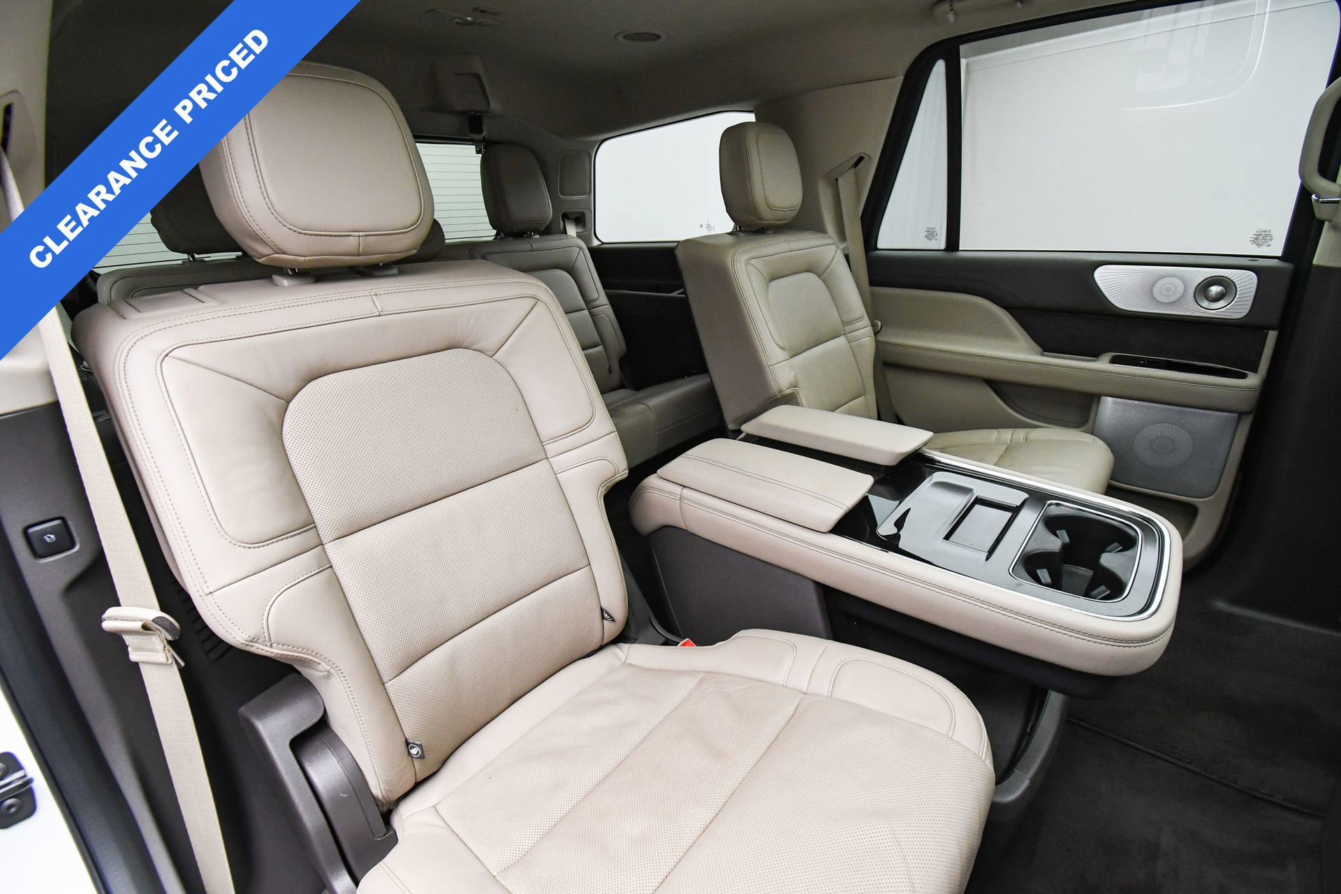 Used 2022 Lincoln Navigator Reserve image 55