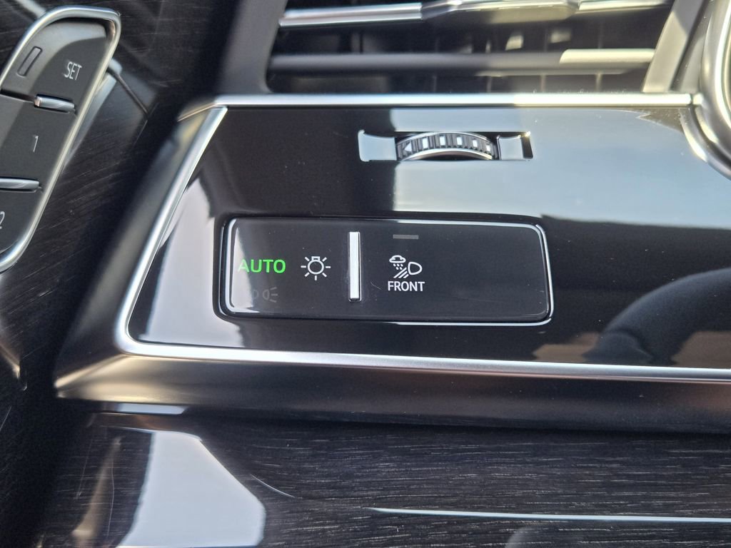 Used 2026 Audi Q8 Premium Plus image 28