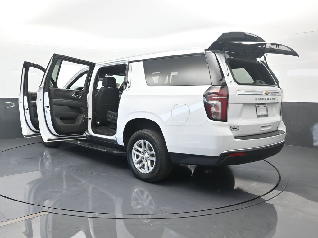 Used 2023 Chevrolet Suburban LT image 75