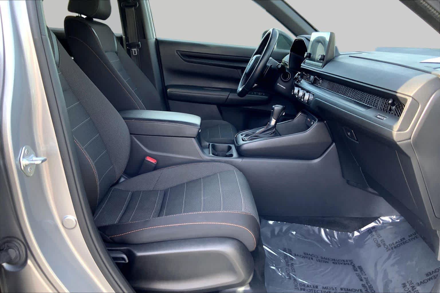 Used 2023 Honda CR-V Sport image 8