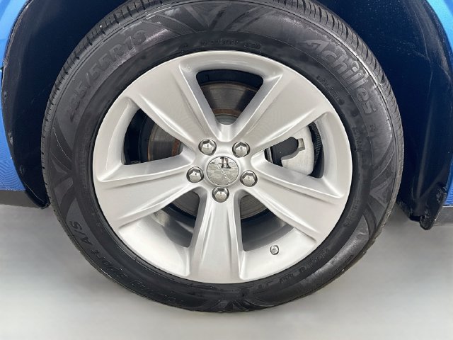Used 2023 Dodge Challenger SXT RWD image 35