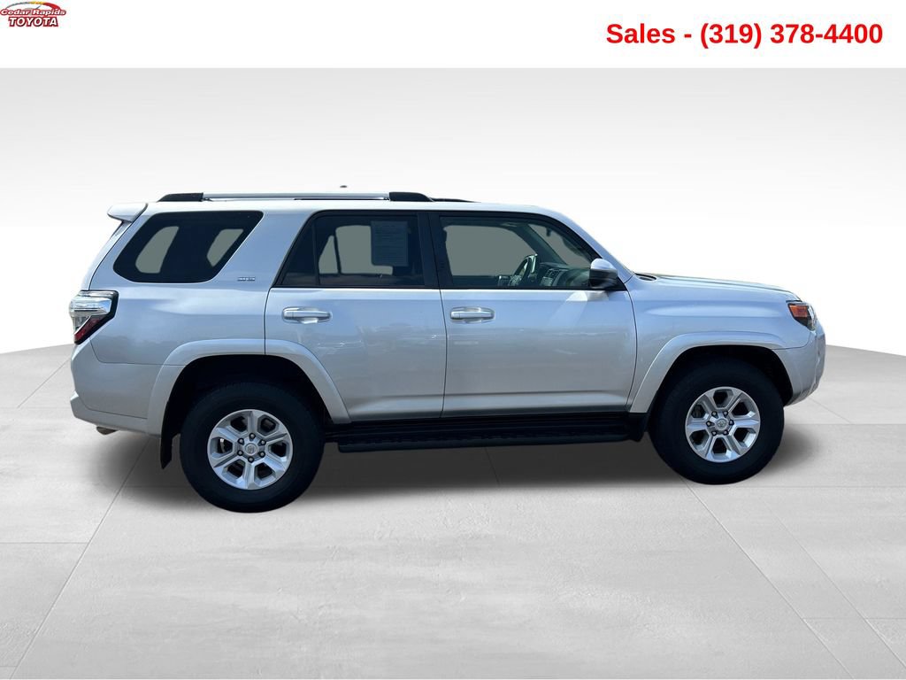 Used 2021 Toyota 4Runner SR5 AWD/4WD image 6