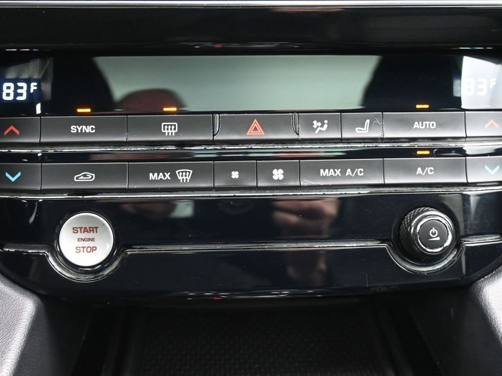 Used 2020 Jaguar F-PACE S image 16