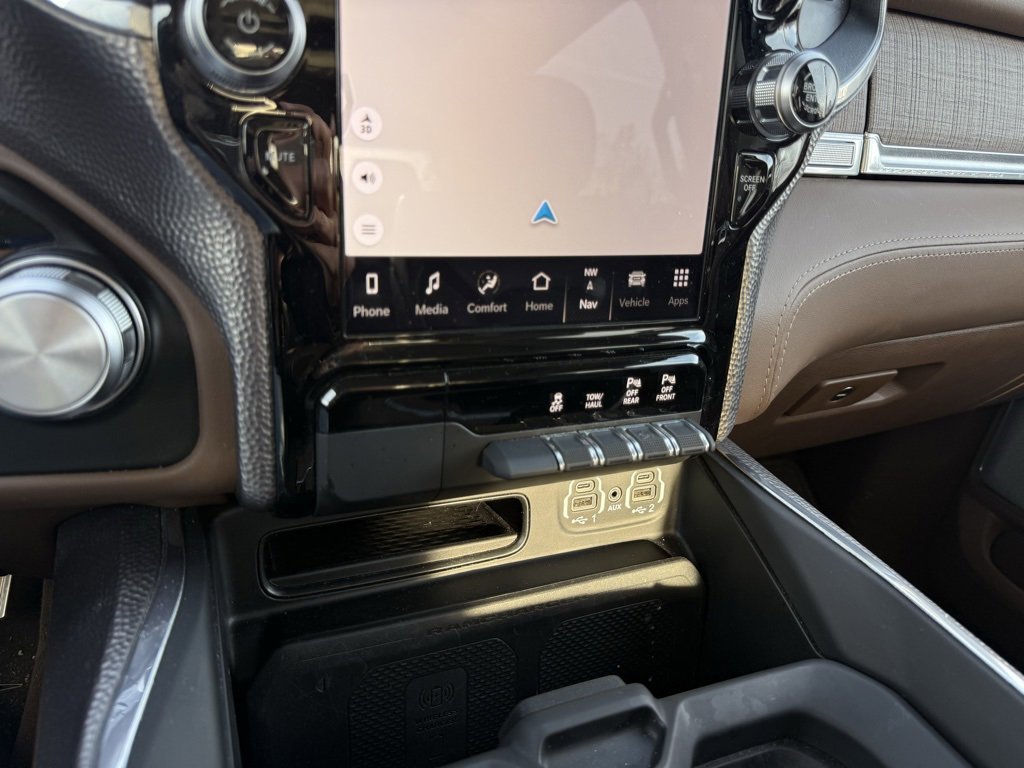 Used 2024 RAM 1500 Limited image 18