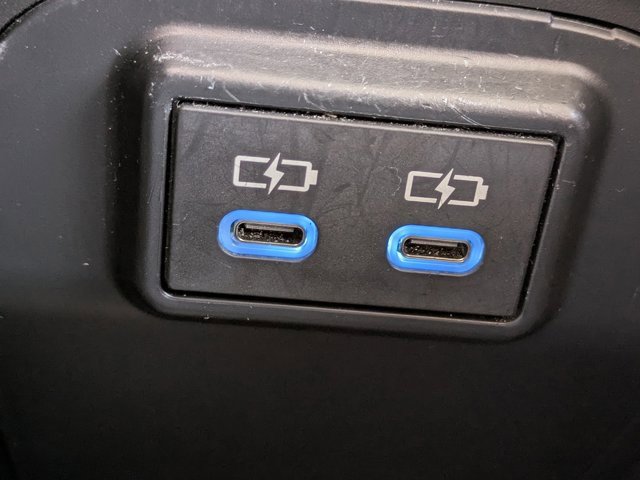 Used 2022 Toyota RAV4 XLE image 26