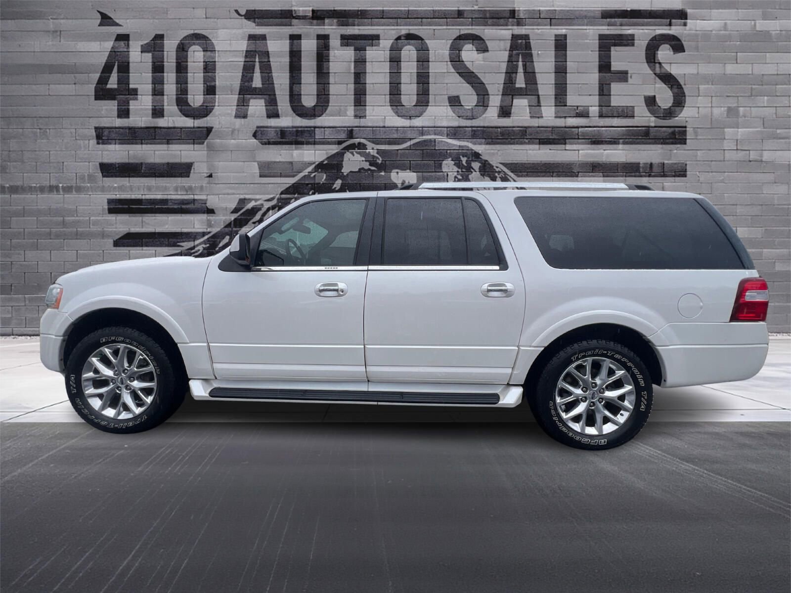 Used 2016 Ford Expedition EL Limited image 7