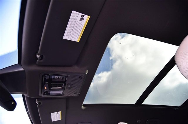 New 2026 Volkswagen Atlas Cross Sport SEL Premium R-Line image 21