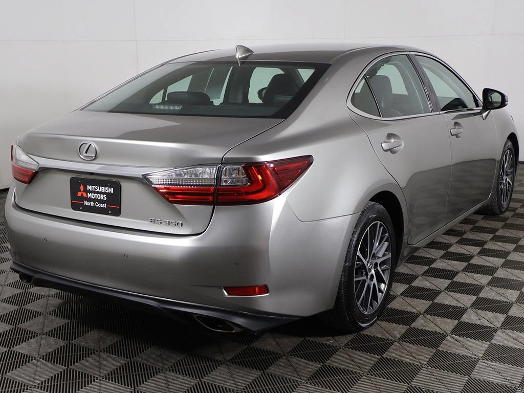Used 2017 Lexus ES 350 w/ Luxury Package FWD image 13