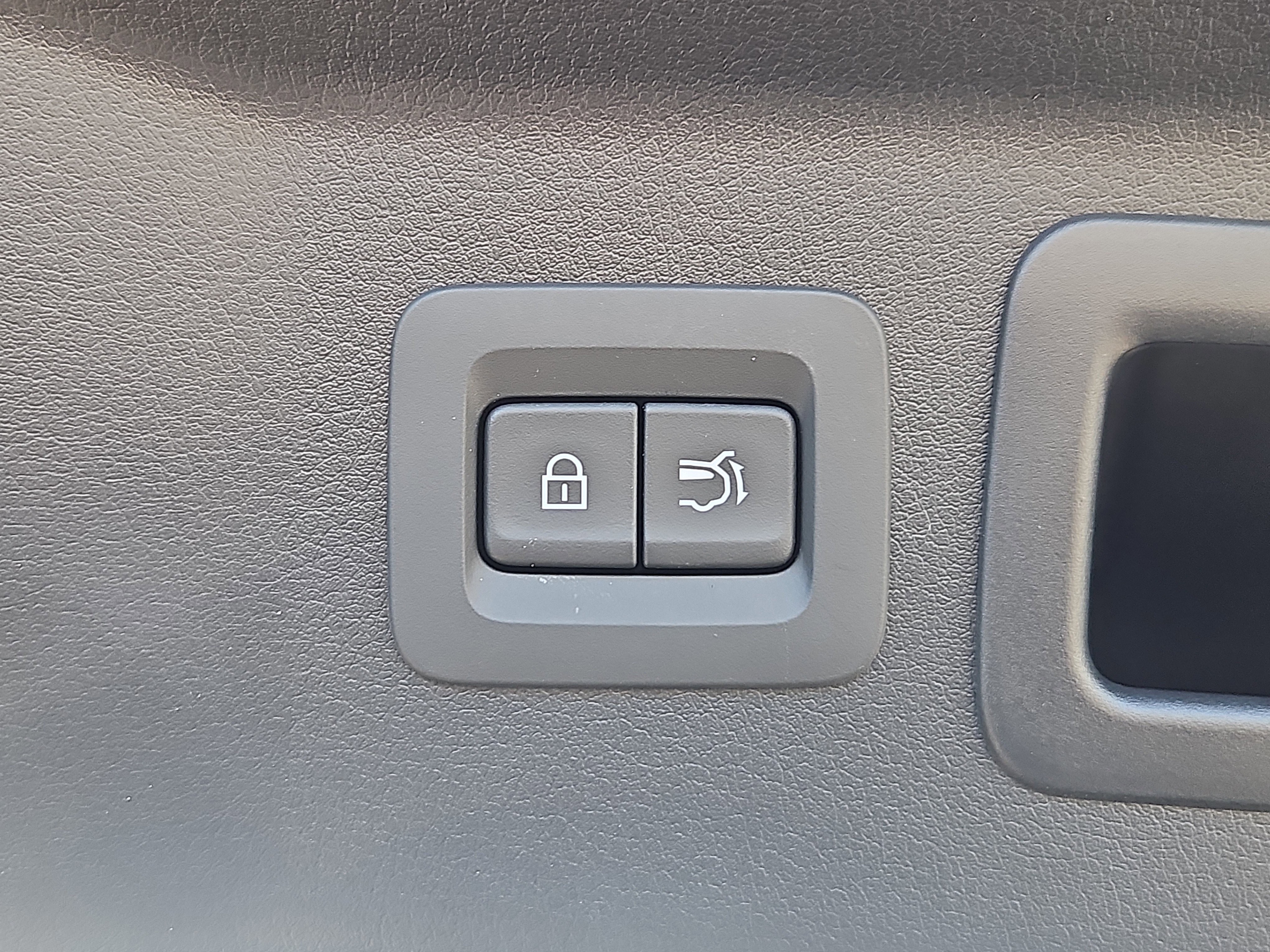 New 2026 MAZDA CX-90 Plug-In Hybrid w/ Premium Plus image 13