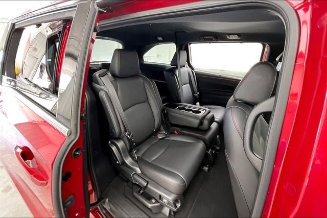 Certified 2024 Honda Odyssey Sport image 19