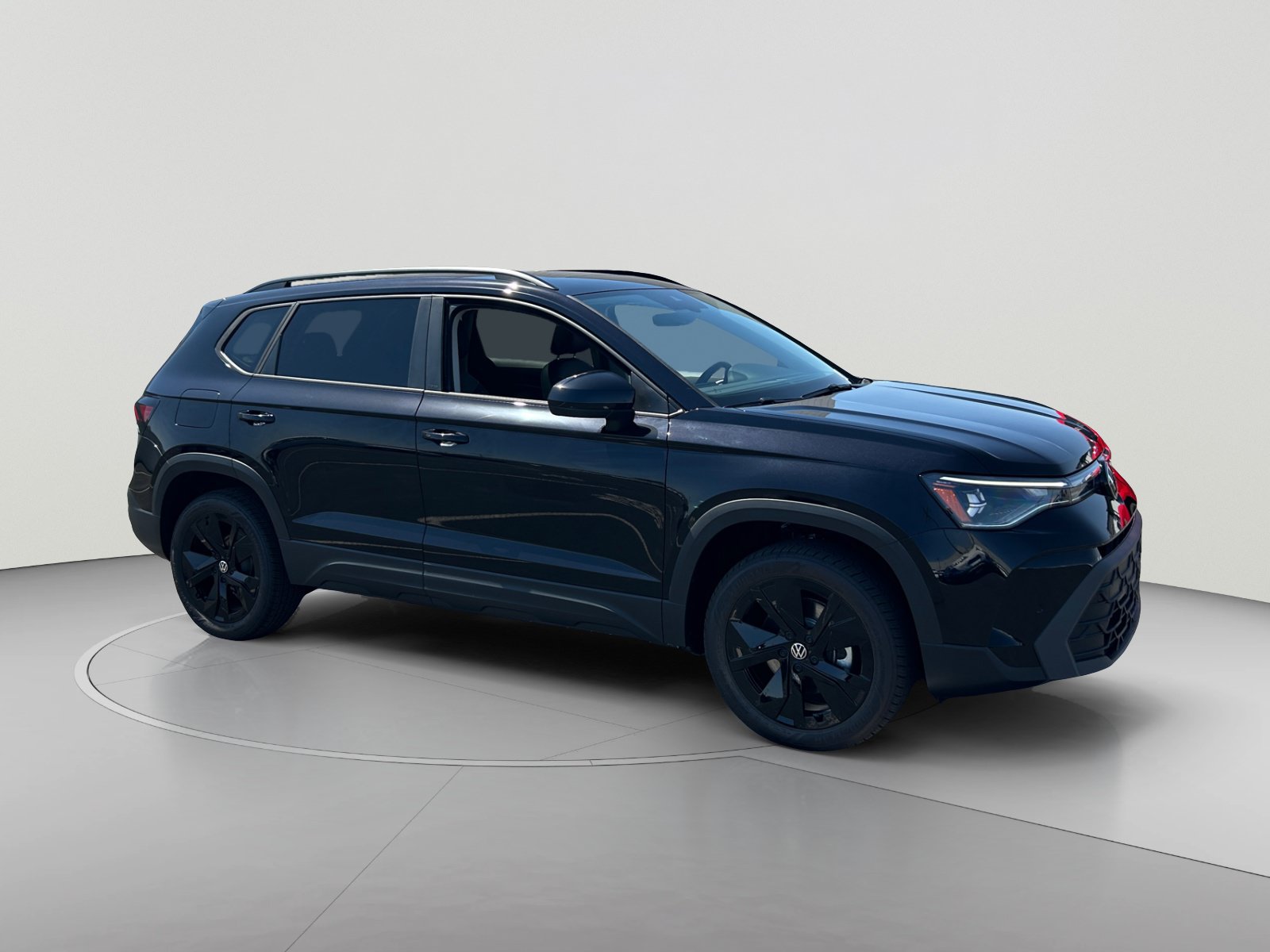 New 2026 Volkswagen Taos SE FWD image 7