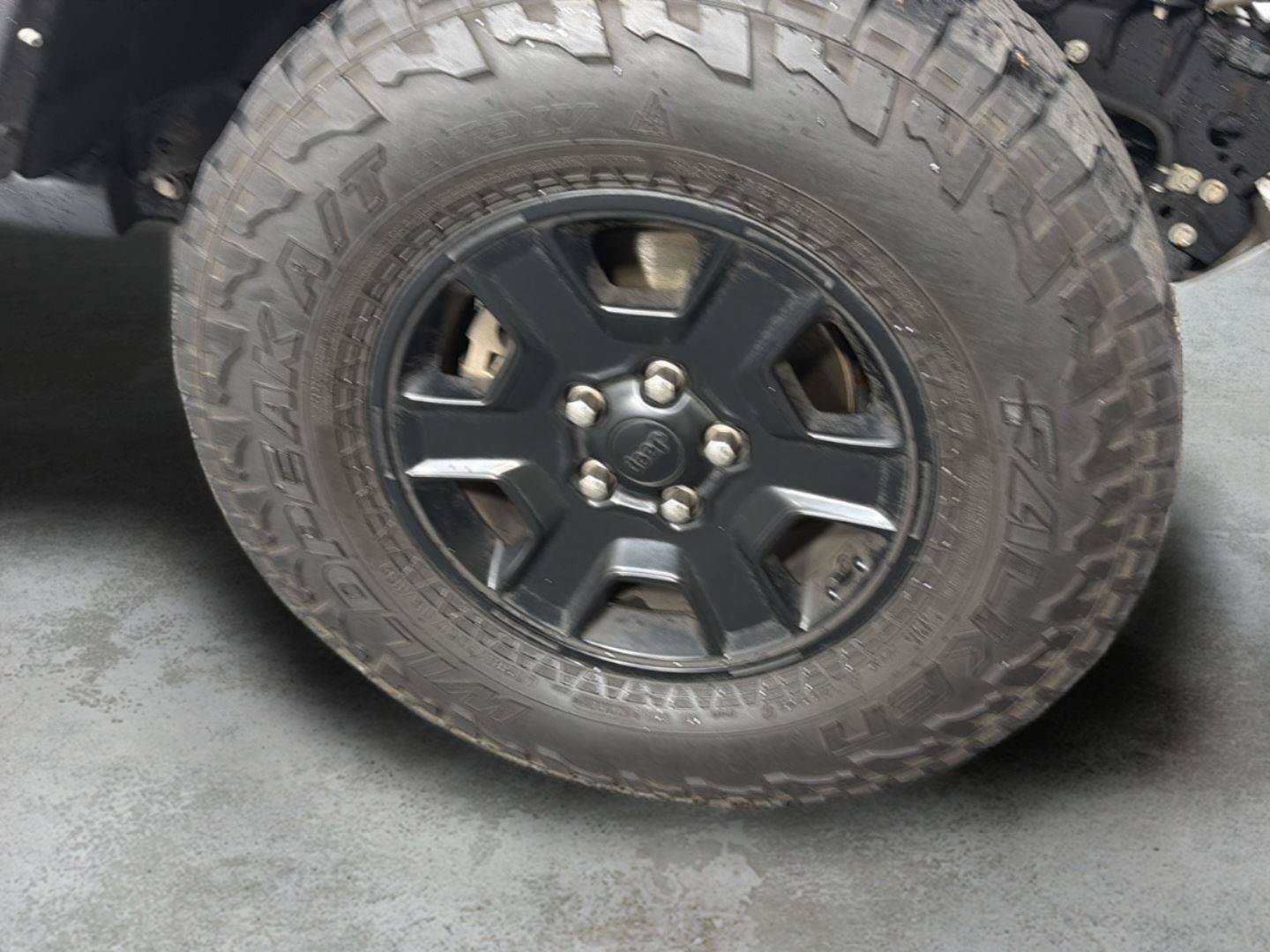 Used 2022 Jeep Gladiator Mojave w/ Trailer Tow Package AWD/4WD image 3