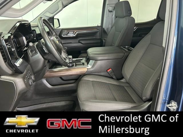 Used 2023 Chevrolet Silverado 1500 LT w/ Z71 Off-Road Package AWD/4WD image 12