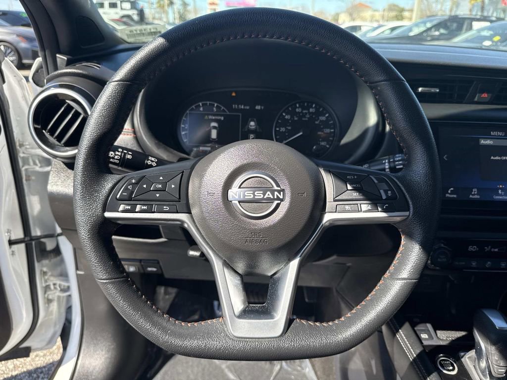Certified 2023 Nissan Kicks SR w/ Exterior Package image 24
