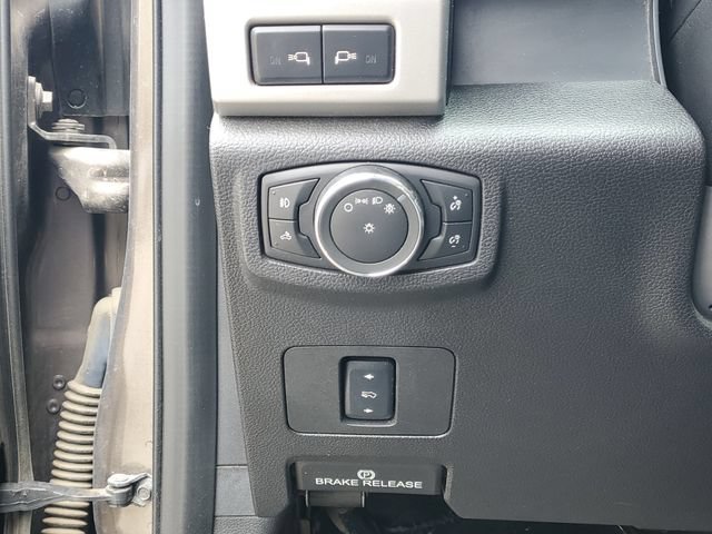Used 2017 Ford F250 Lariat w/ Lariat Value Package AWD/4WD image 15