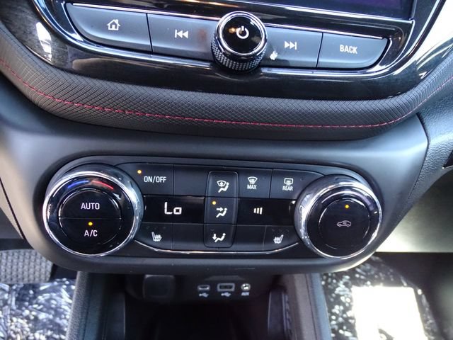 Certified 2021 Chevrolet TrailBlazer RS w/ Technology Package FWD image 12