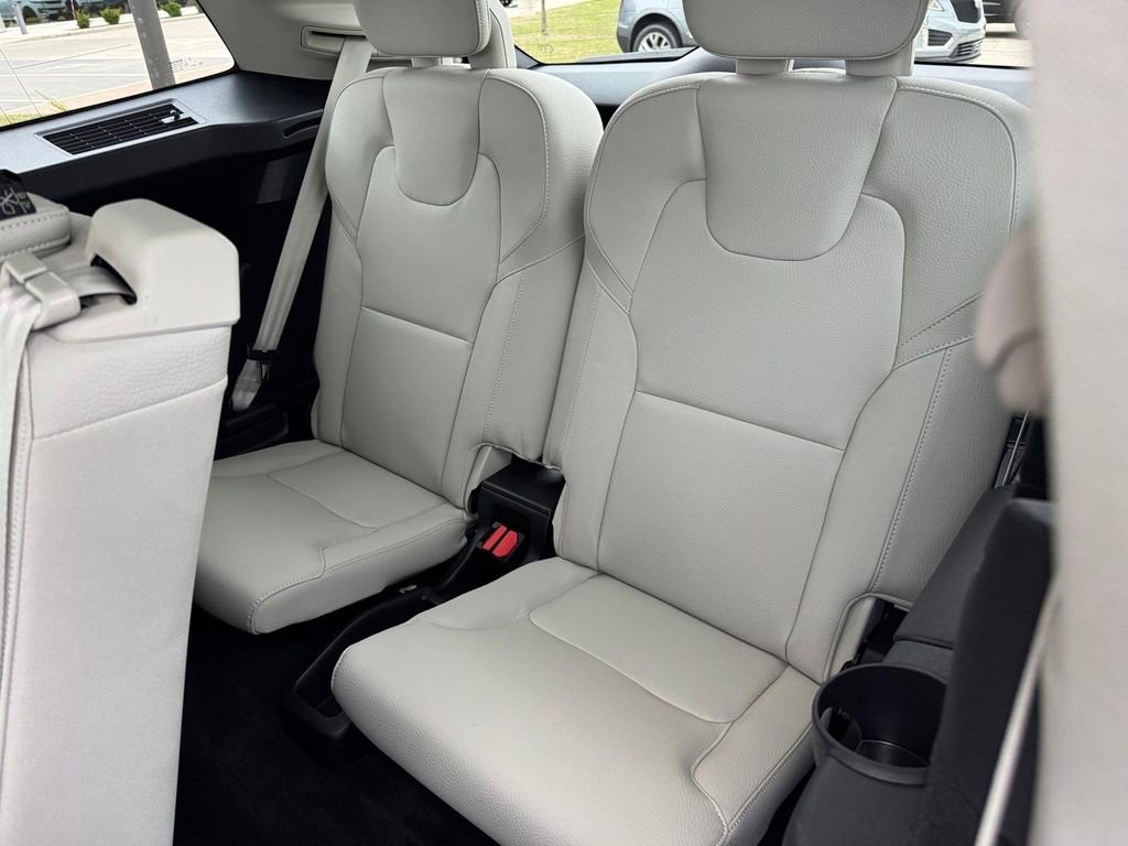 Used 2023 Volvo XC90 T8 Plus w/ Protection Package image 10