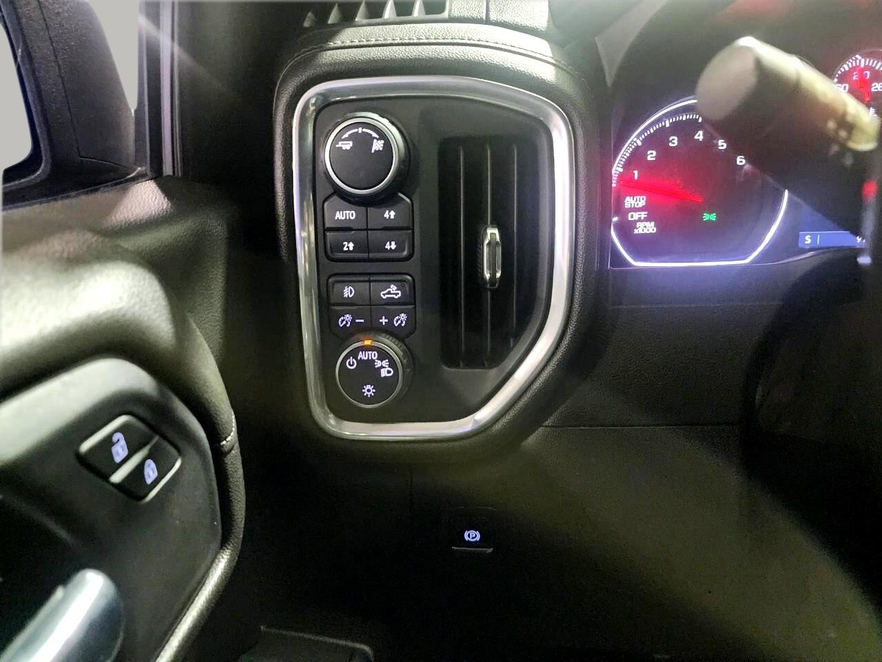 Used 2019 Chevrolet Silverado 1500 RST image 21