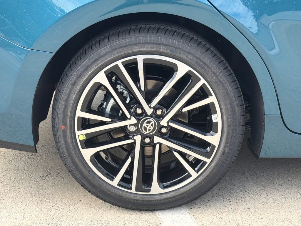 New 2026 Toyota Camry XLE w/ Premium Plus Package FWD image 6