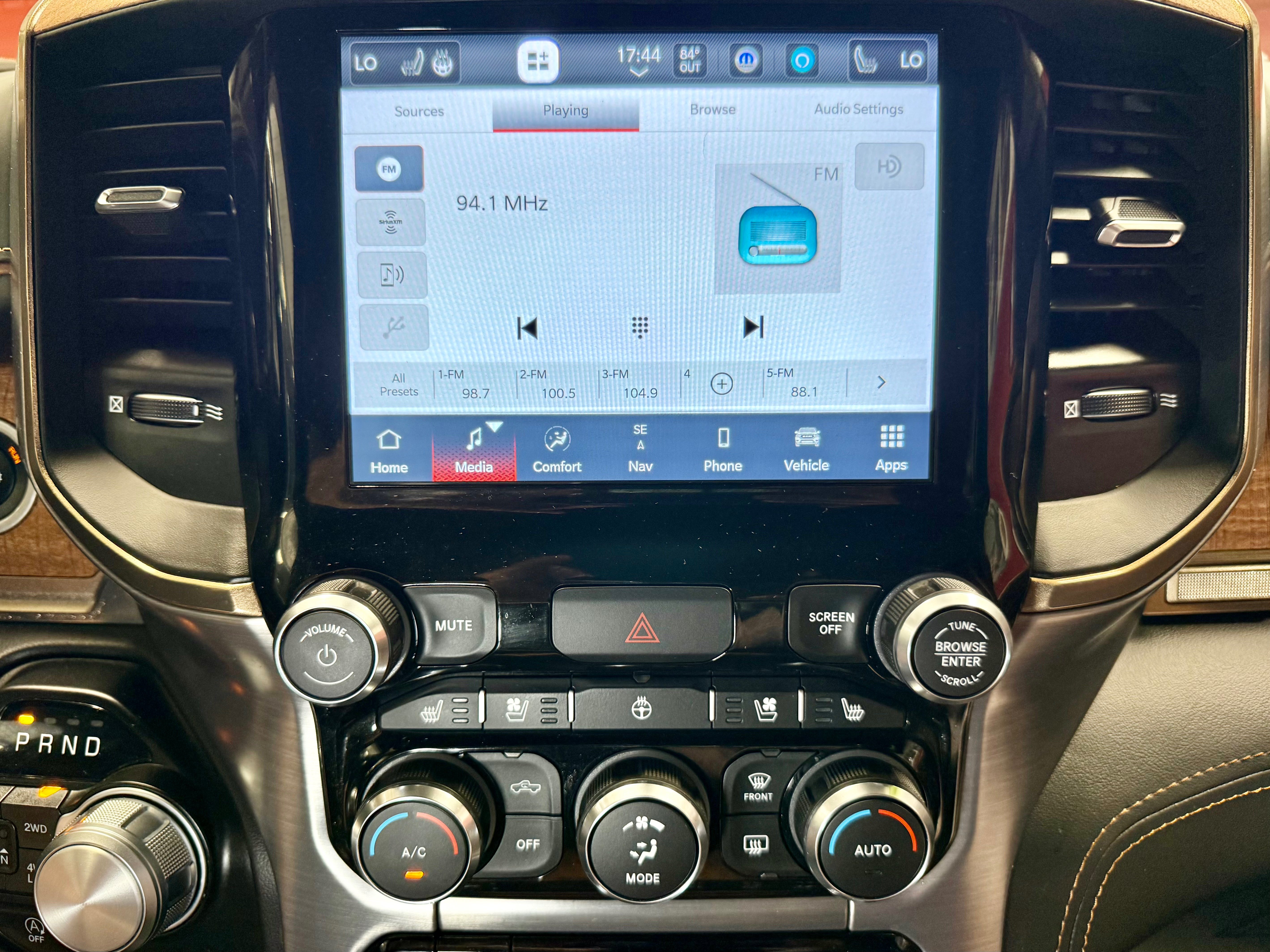 Certified 2022 RAM 1500 Limited AWD/4WD image 29