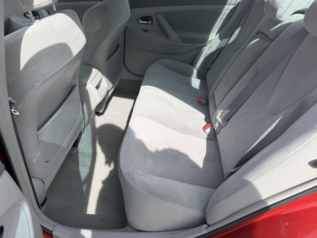 Used 2010 Toyota Camry LE FWD image 20