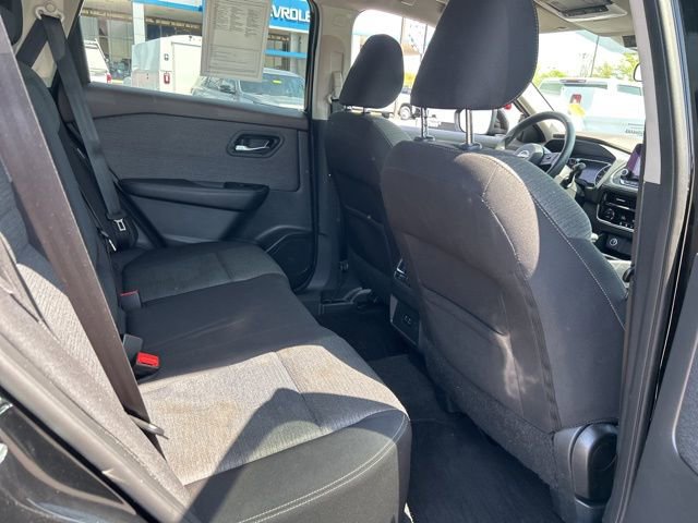 Used 2022 Nissan Rogue SV FWD image 29