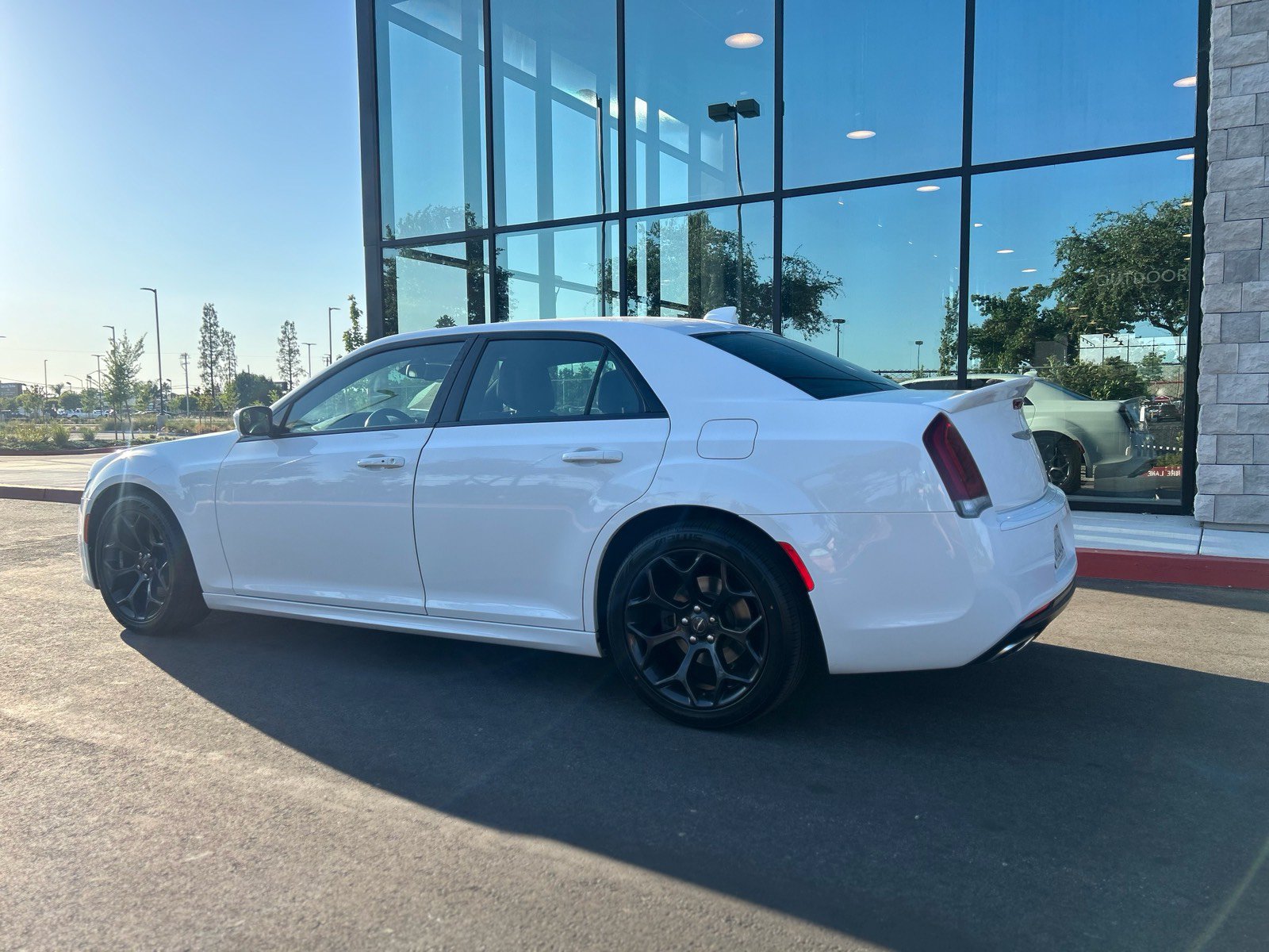 Used 2019 Chrysler 300 S w/ S Model Appearance Package RWD image 6