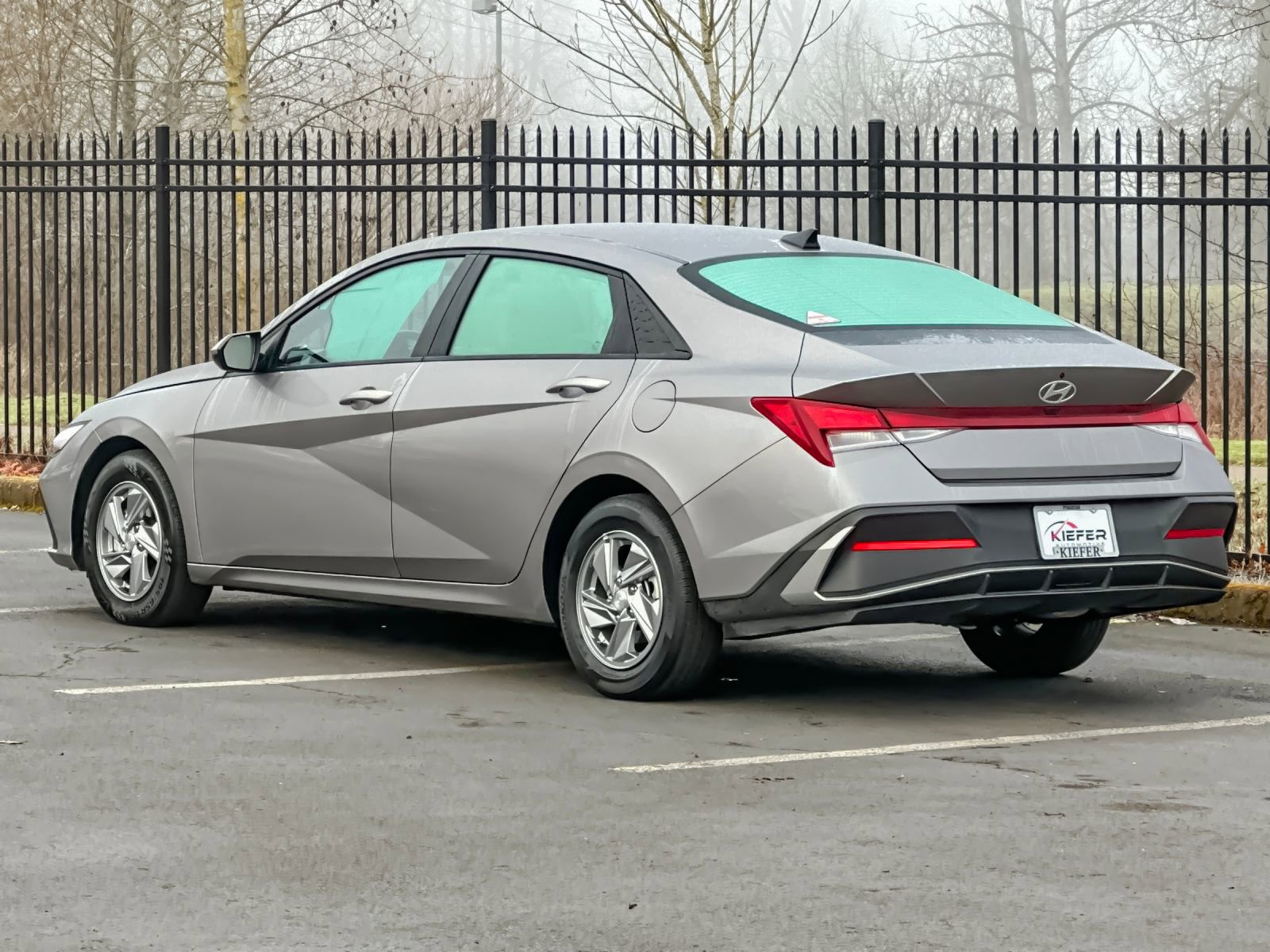 Used 2024 Hyundai Elantra SE image 5