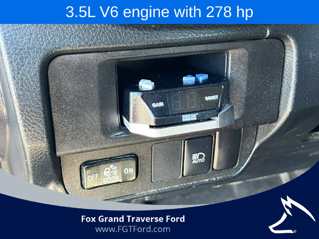 Used 2018 Toyota Tacoma SR w/ SR Convenience Package AWD/4WD image 20