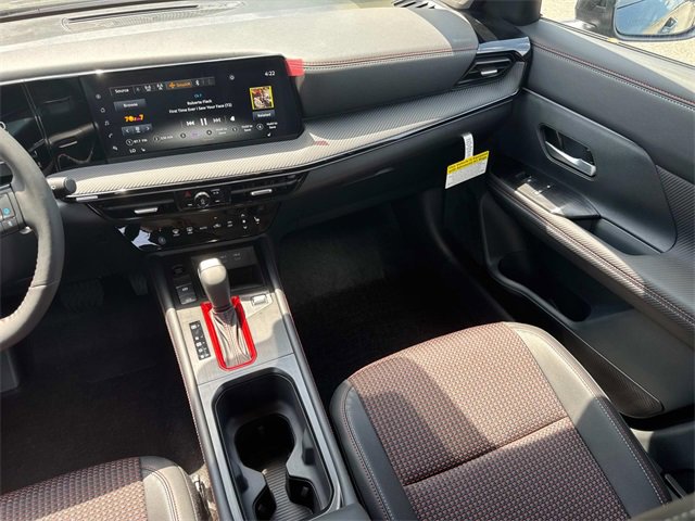 New 2025 Nissan Kicks SR w/ SR Premium Package image 17